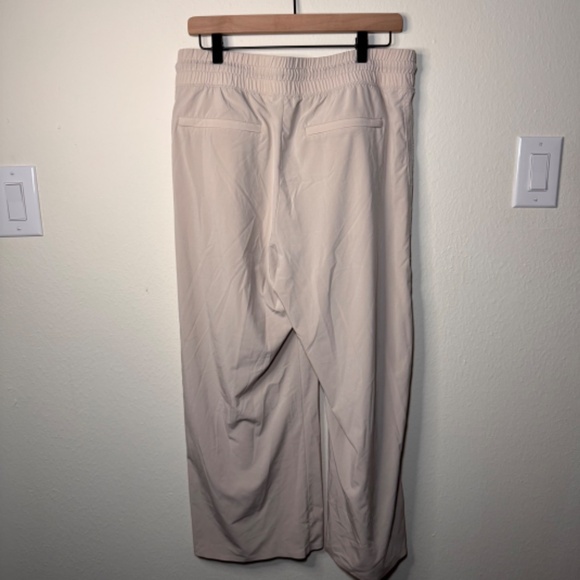 Athleta Wide Leg Crop Pants Size 12 Beige Stretch Drawstring Comfort - Picture 4 of 5